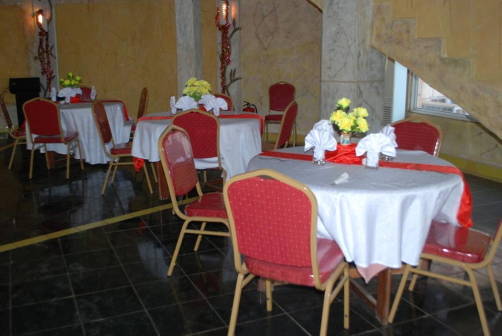 דקר Hotel Magic Land מראה חיצוני תמונה